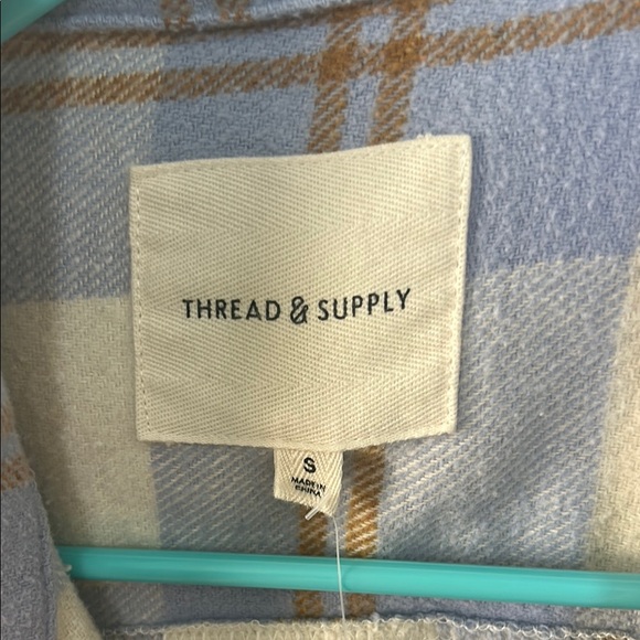 Universal Thread Checkered Button-Up Jacket - Picture 2 of 3